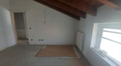 Town house 5 rooms of 149 m² in Alessandria (15122)