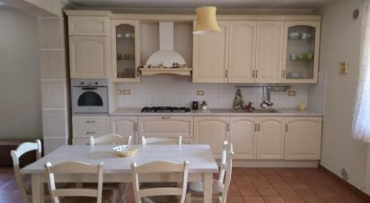 Townhouse 8 rooms of 200 m² in Amantea (87032)