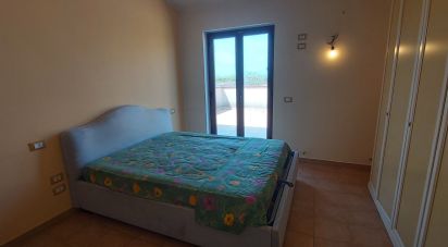 Townhouse 8 rooms of 200 m² in Amantea (87032)