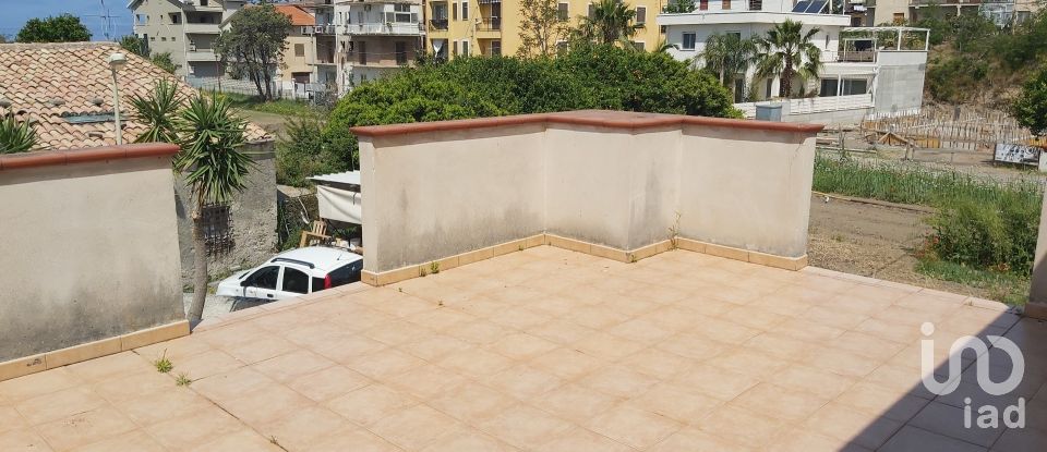 Town house 8 rooms of 200 m² in Amantea (87032)