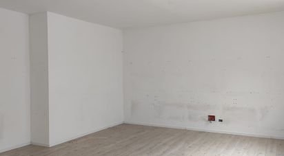 Laboratorio di 100 m² in Milano (20148)