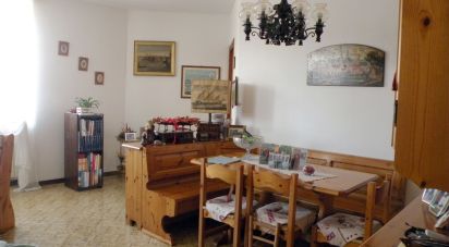 Three-room apartment of 107 sq m in Oleggio Castello (28040)