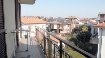 Trilocale di 107 m² a Oleggio Castello (28040)