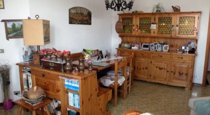 Trilocale di 107 m² a Oleggio Castello (28040)