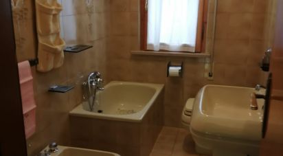 Appartamento 7 locali di 126 m² a Notaresco (64024)