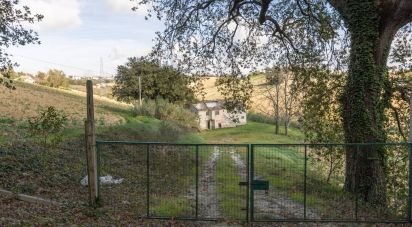 Rustico 6 locali di 223 m² in Montefano (62010)