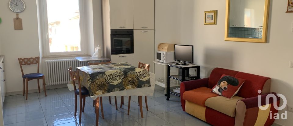 Villa Bifamiliare 10 locali di 218 m² in Potenza Picena (62018)