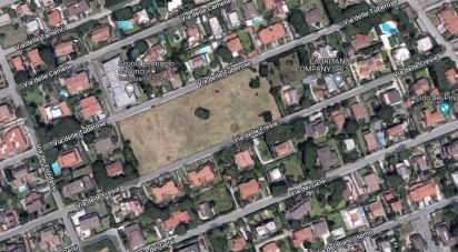 Terreno di 2.400 m² in Anzio (00042)