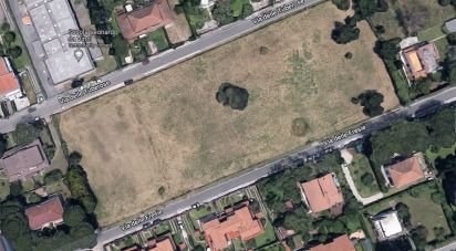 Terreno di 2.400 m² in Anzio (00042)