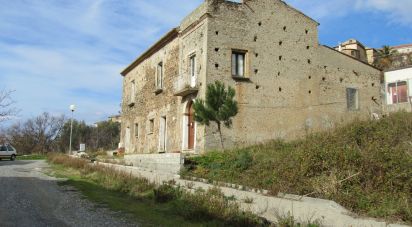 Country home 7 rooms of 240 m² in Belmonte Calabro (87033)