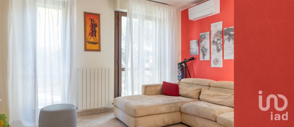 Appartamento 5 locali di 84 m² a Sirolo (60020)