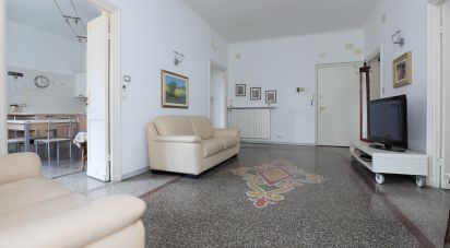 Quadrilocale di 100 m² a Genova (16153)