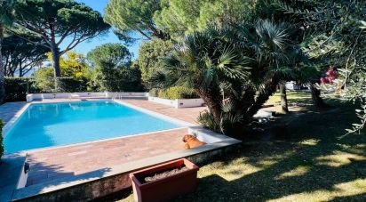 Casale 13 locali di 253 m² in Arenzano (16011)