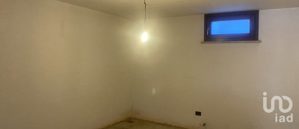 Casa indipendente / Villa 6 locali di 280 m² in San Benedetto del Tronto (63074)