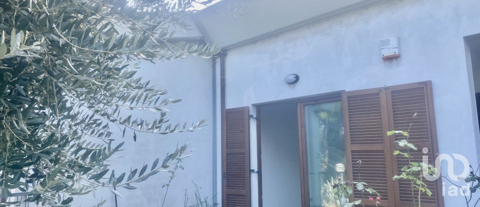 Casa indipendente / Villa 6 locali di 280 m² in San Benedetto del Tronto (63074)