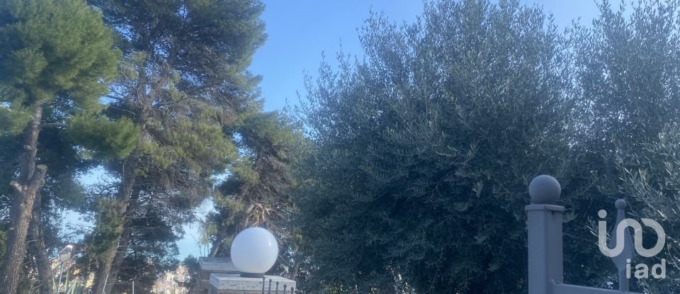 Casa indipendente / Villa 6 locali di 280 m² in San Benedetto del Tronto (63074)