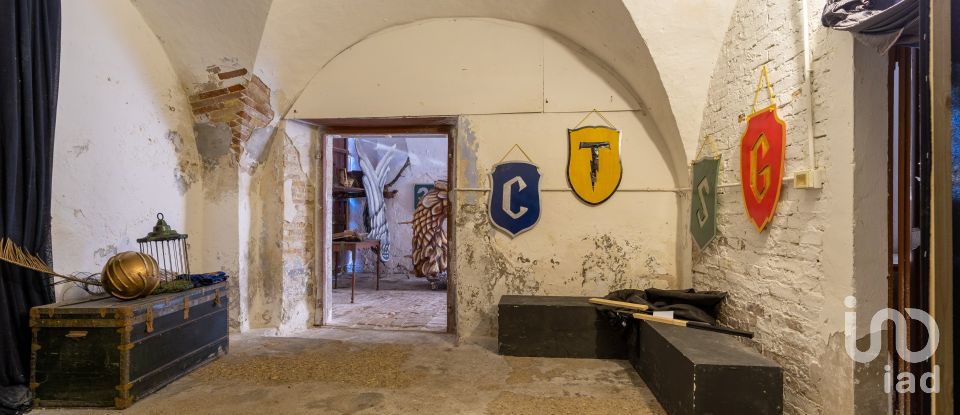 Casa indipendente / Villa 30 locali di 800 m² in Roseto degli Abruzzi (64026)