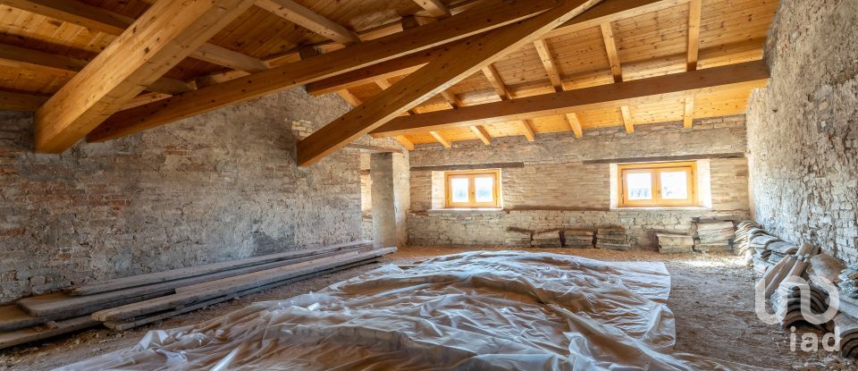 Casa indipendente / Villa 30 locali di 800 m² in Roseto degli Abruzzi (64026)