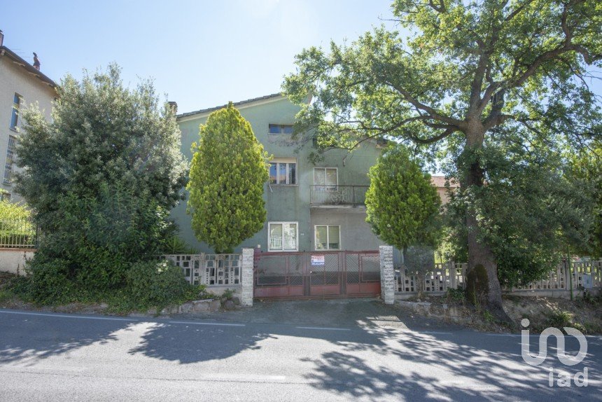 Casa indipendente 5 locali di 200 m² in Filottrano (60024)