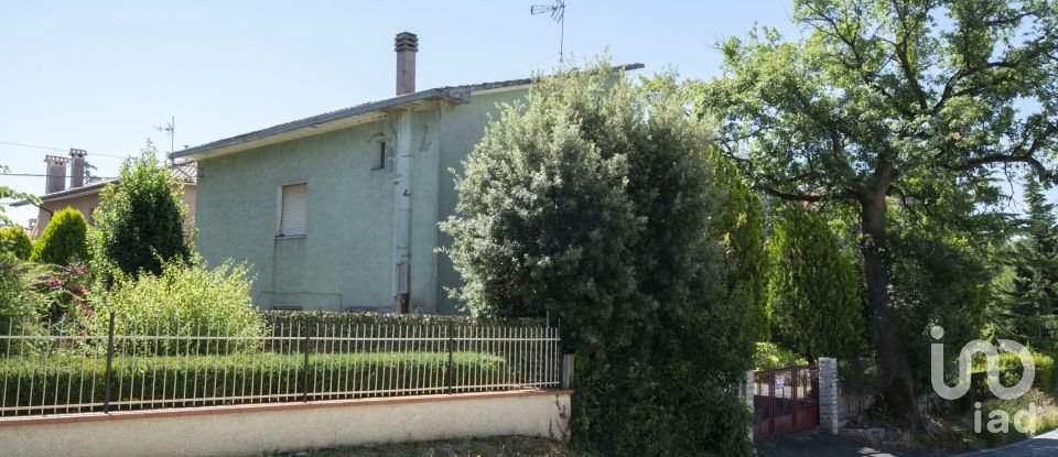 Casa indipendente 5 locali di 200 m² in Filottrano (60024)