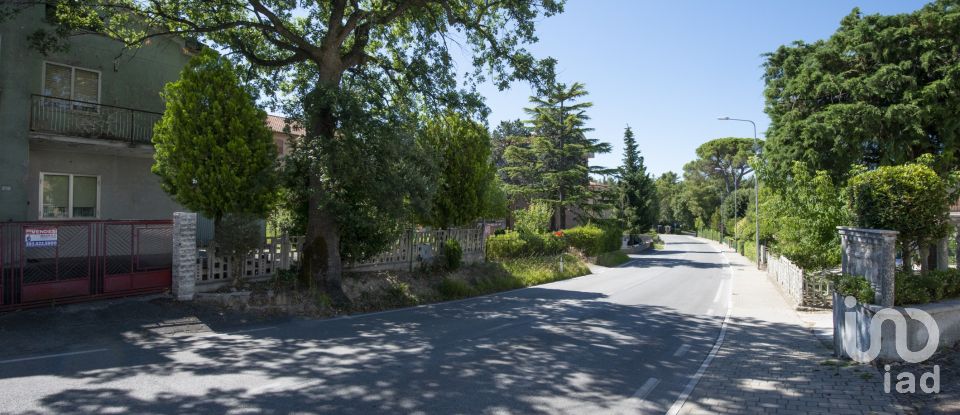 Casa indipendente 5 locali di 200 m² in Filottrano (60024)