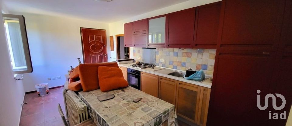 Casa indipendente / Villa 7 locali di 218 m² in Montalto delle Marche (63068)