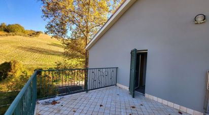 Casa indipendente / Villa 7 locali di 218 m² in Montalto delle Marche (63068)