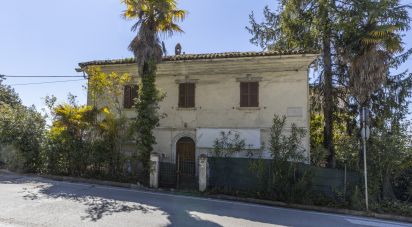 Casa indipendente 0 locali di 200 m² in Osimo (60027)