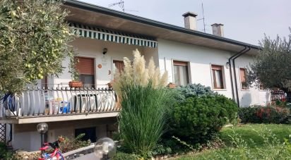 Town house 4 rooms of 114 m² in Belfiore (37050)