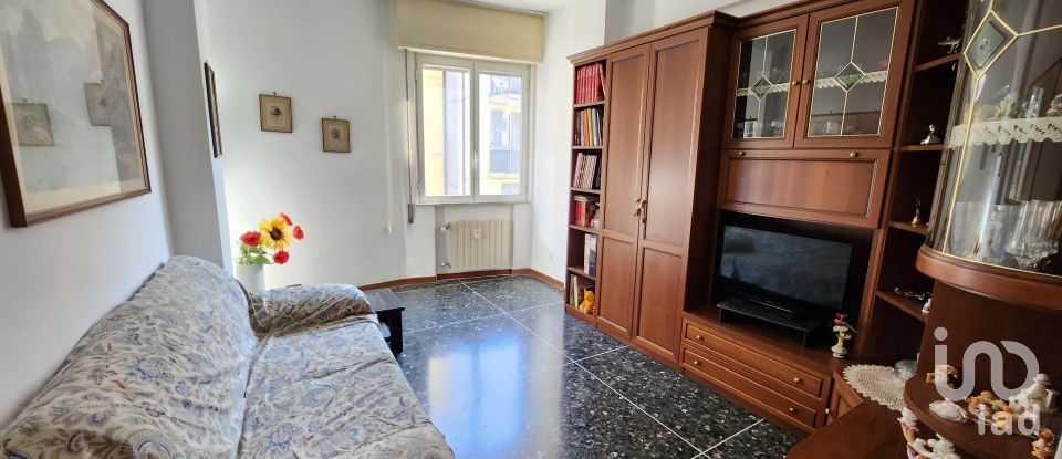 Three-room apartment of 68 m² in Savona (17100)