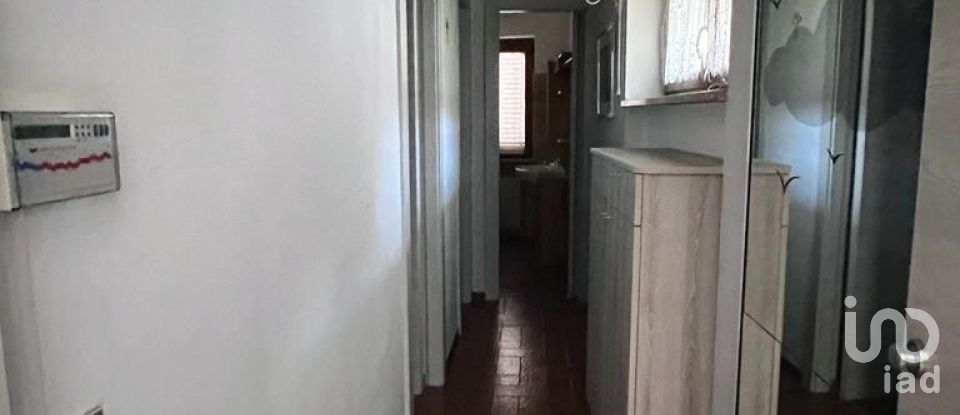 Three-room apartment of 64 m² in Nebbiuno (28010)