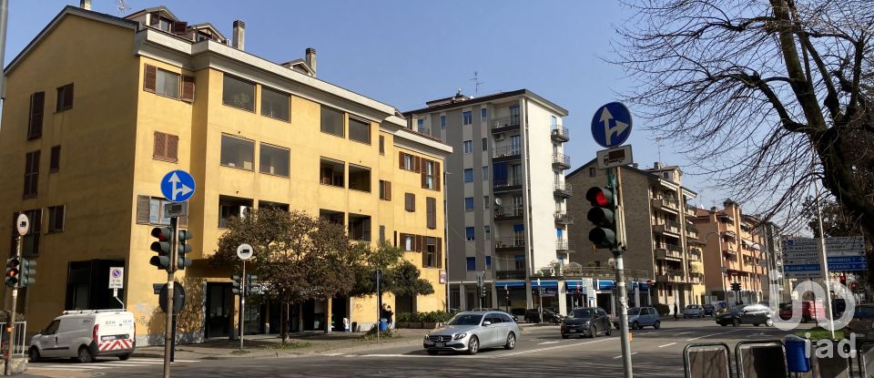 Bar di 61 m² in Corsico (20094)