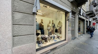 Attività locali di 170 m² in Torino (10139)
