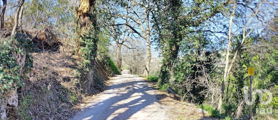 Farm 6 rooms of 160 m² in Monteprandone (63076)