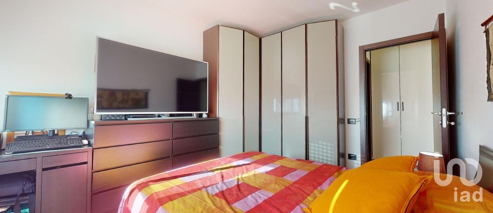 Appartamento 5 locali di 80 m² a Genova (16159)