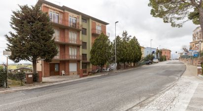 Appartamento 8 locali di 173 m² a Montefano (62010)