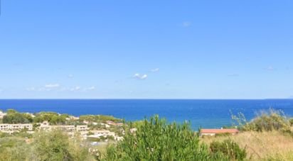 Land of 2,900 m² in Cefalù (90015)
