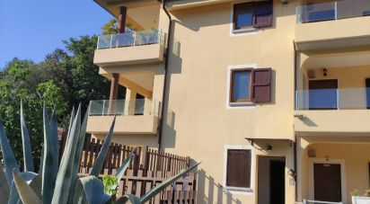 Three-room apartment of 80 sq m in Fiumicino (00050)