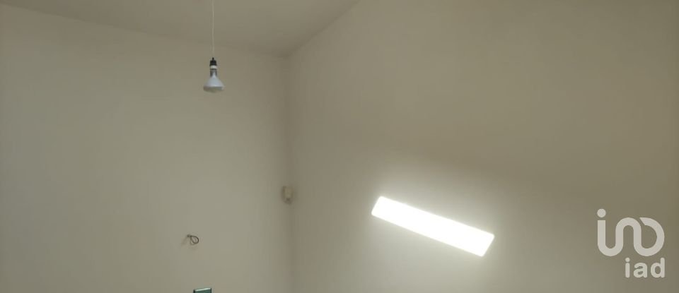 Three-room apartment of 80 m² in Fiumicino (00050)