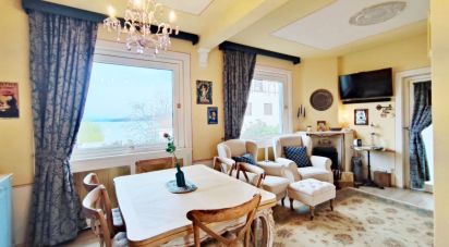 Casa indipendente / Villa 5 locali di 96 m² in Meina (28046)