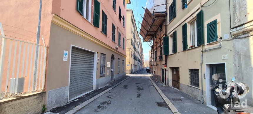 Parking of 126 m² in Genova (16157)