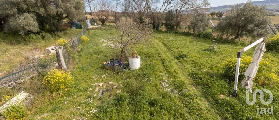 House 0 rooms of 107 m² in Osimo (60027)