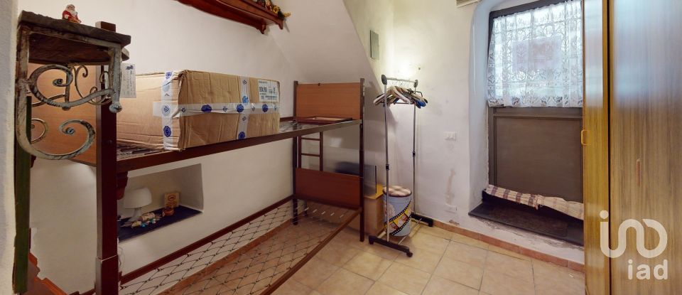 Apartment 6 rooms of 85 m² in Cipressa (18017)