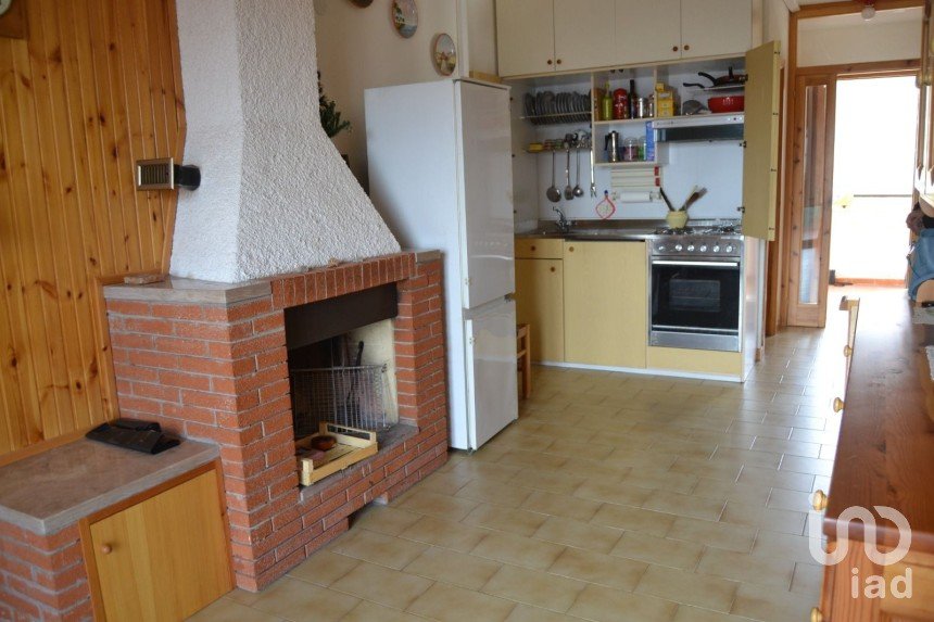 Two-room apartment of 50 m² in Palena (66017)