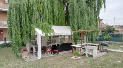 Farm 5 rooms of 95 m² in Senigallia (60010)