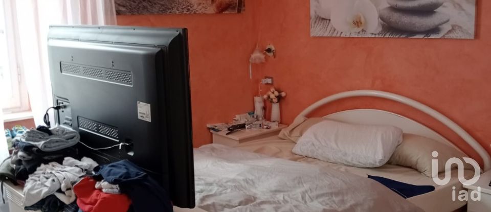 Casale 5 locali di 95 m² in Senigallia (60010)