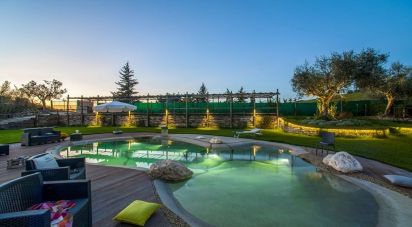 Casa indipendente / Villa 21 locali di 395 m² in Fermo (63900)