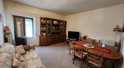 House/villa 4 rooms of 239 sq m in Gualdo (62020)