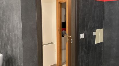 Shop / premises commercial of 55 m² in Savona (17100)