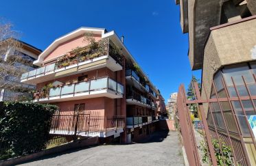 Appartamento 5 locali di 93 m² a Monza (20900)